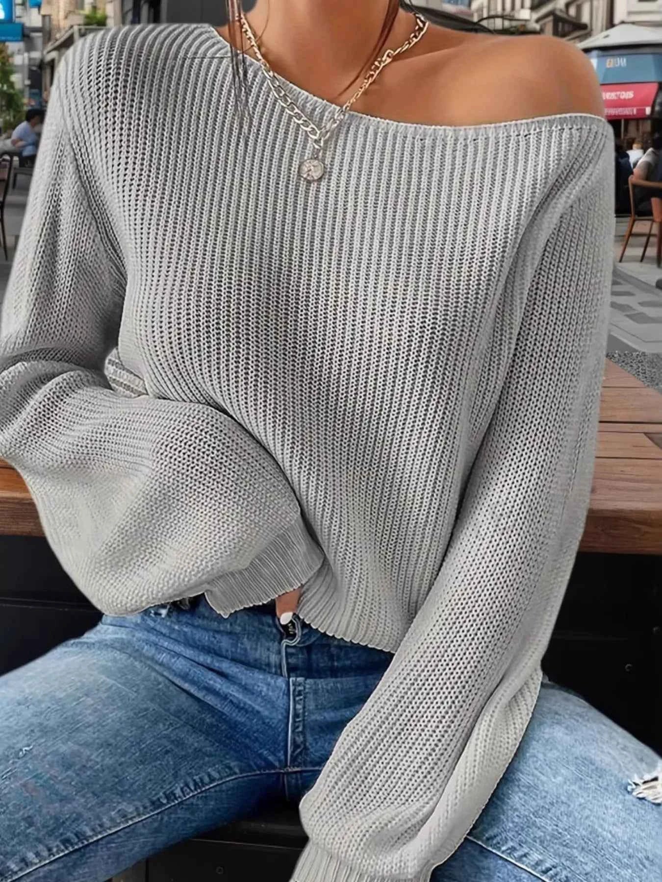 One-Shoulder Ribbed Knit Top with Relaxed Fit 664d2729-ea89-4d38-ad11-1d4669b4206b-Max-Origin