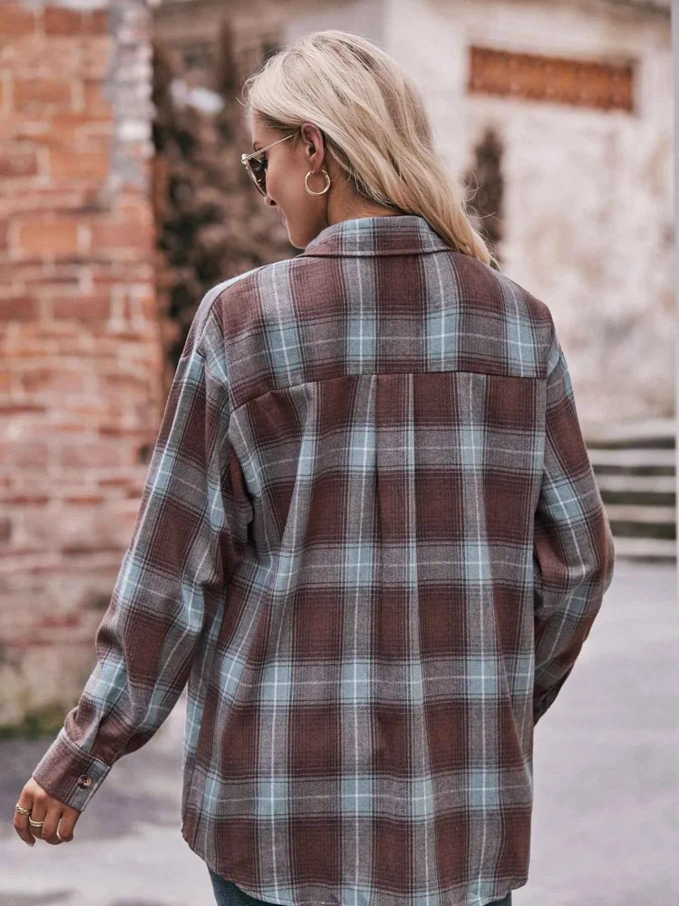 Plaid Button-Down Long Sleeve Shirt 6748d646-f6ad-4e0a-a022-8350c3cb834f-Max-Origin