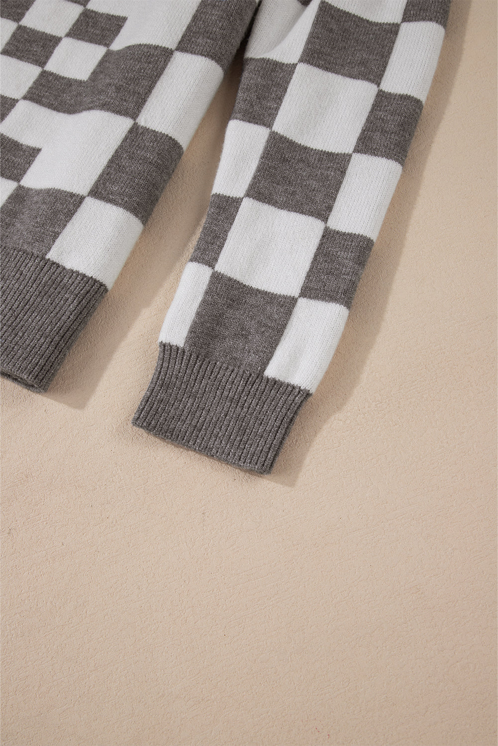 Black Checkered Drop Shoulder Round Neck Sweater 67b1f4aa6f1419bd