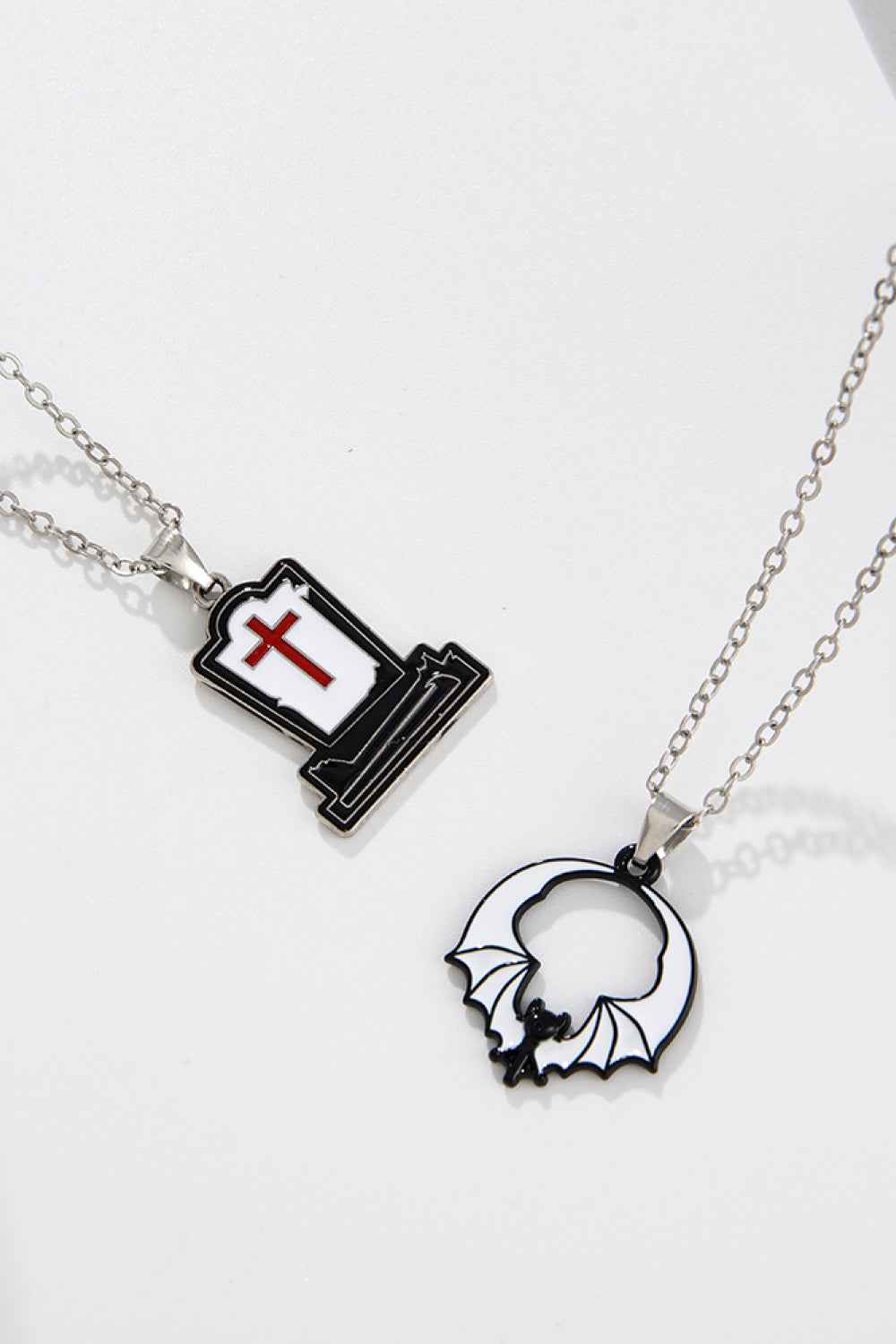 Two-Piece Halloween Theme Necklace Set 67b5db3f47f143149864bfd69893475f-Max