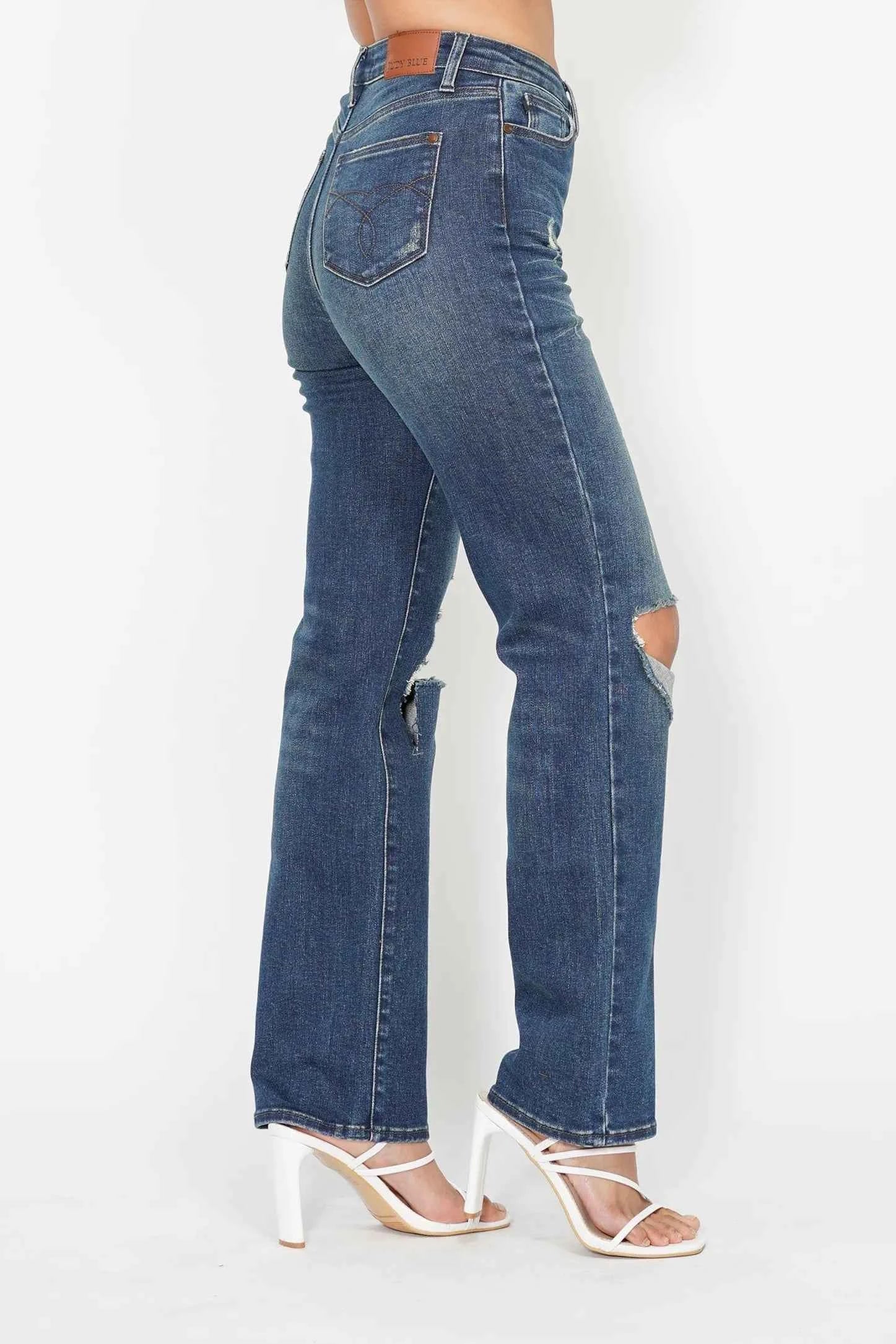 Judy Blue Full Size Hw Ripped Knee Dad Jeans Plus Size 68f0a017059b4a4d825c6089044c01b6-Max-Origin