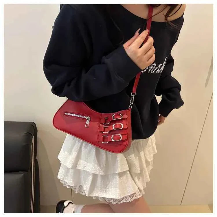Decor Buckle Shoulder Bag Red onesize 6950b934f00843dbb0319ece5a850ed0-Max-Origin