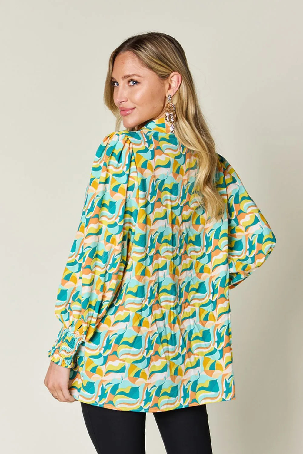 Double Take Full Size Printed Smocked Long Sleeve Blouse 69da2000-59c2-4ca9-9605-d785884b465a-Max