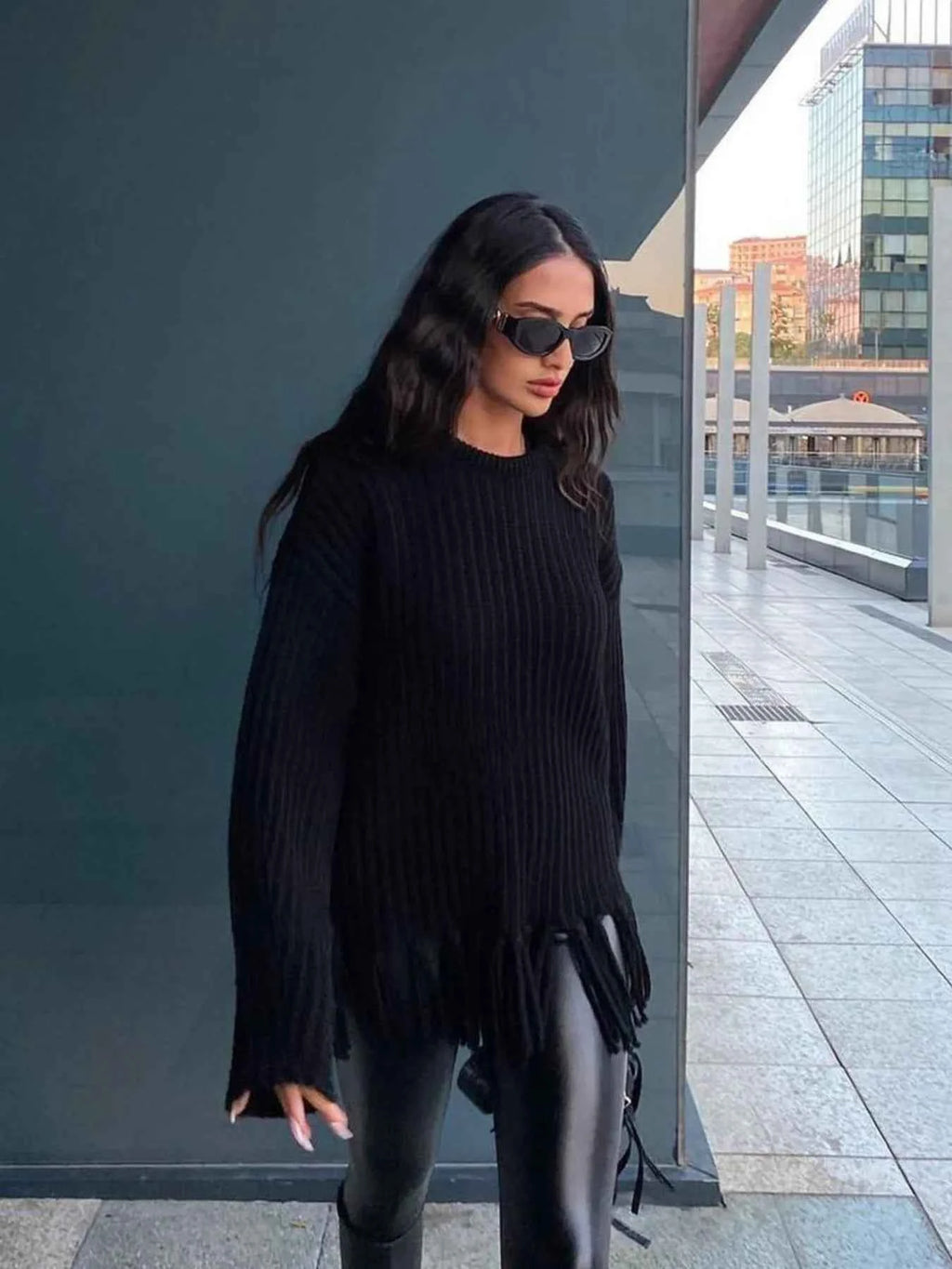 Fringe Round Neck Long Sleeve Sweater 6a191daa0bbf4edaa78f56bf449baf41-Max-Origin