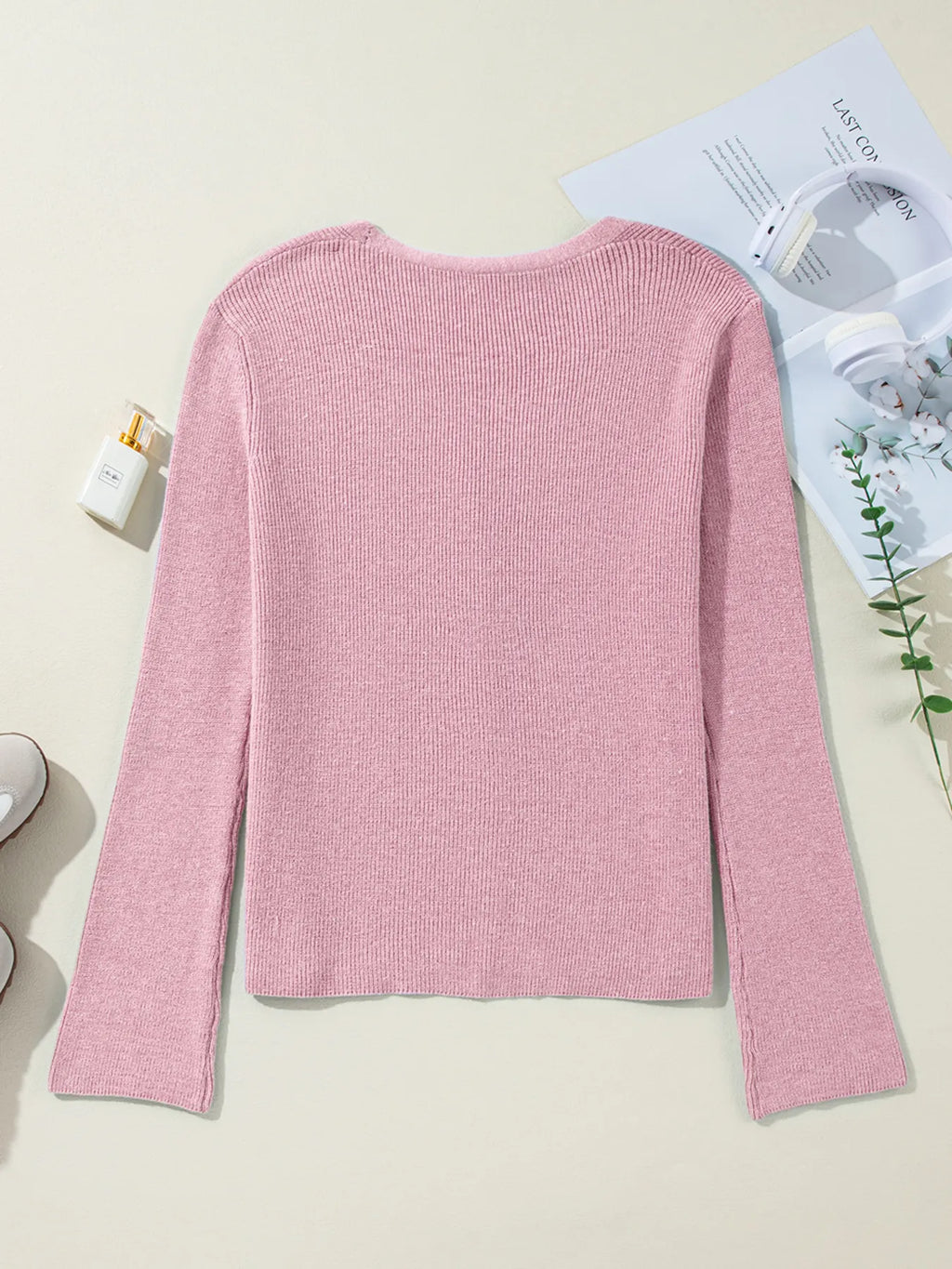 Ribbed Knit Button Front V Neck Cardigan 6a4f6a66533c4e60b4a18fa0ee07ed01-Max-Origin