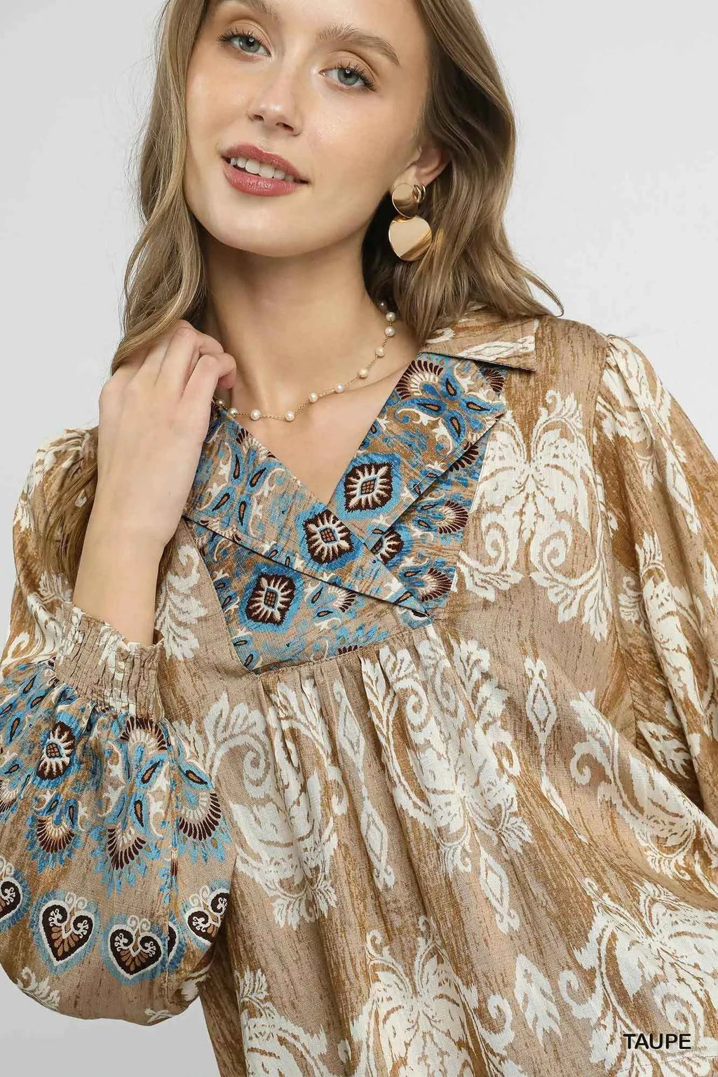 Umgee Floral Boho Blouse with Scalloped Hem 6a74d4f6-fa3f-411b-be0c-38b35629c03f-Max-Origin