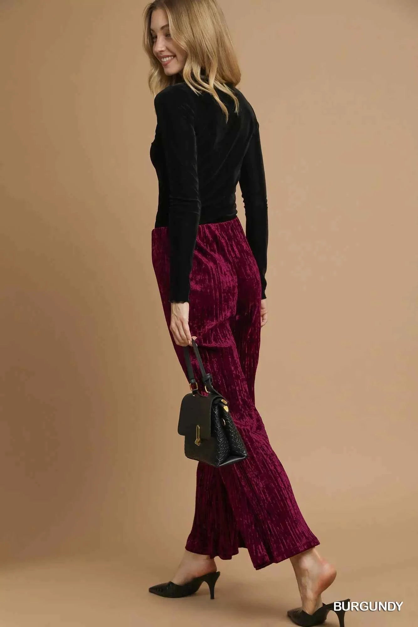 Umgee Velvet Pleated Wide Leg Pants 6acecb41-d632-4e92-9f40-ae556c095351-Max-Origin