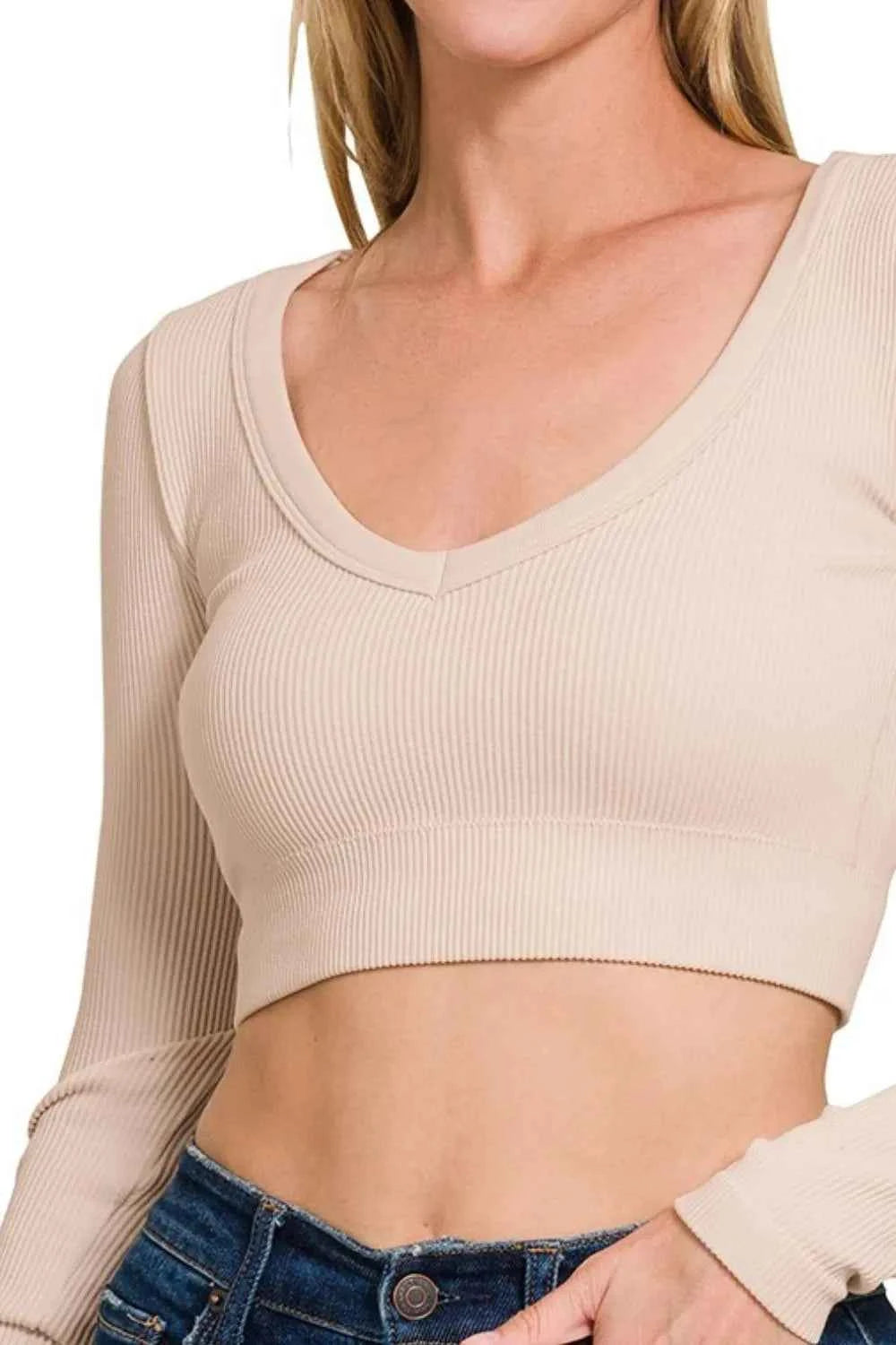 Zenana Seamless Fitted Rib V-neck Long Sleeve Crop Top 6c33682b-988a-4cfe-b558-28d32e4649b1-Max-Origin