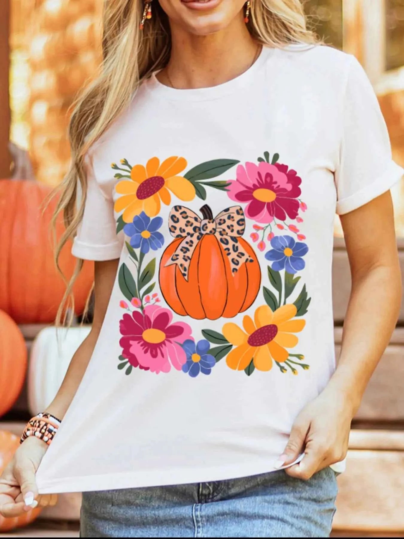 Pumpkin Floral Graphic Round Neck T-Shirt 6d887018-1ded-4eb8-8289-e54ac561a9ff-Max-Origin