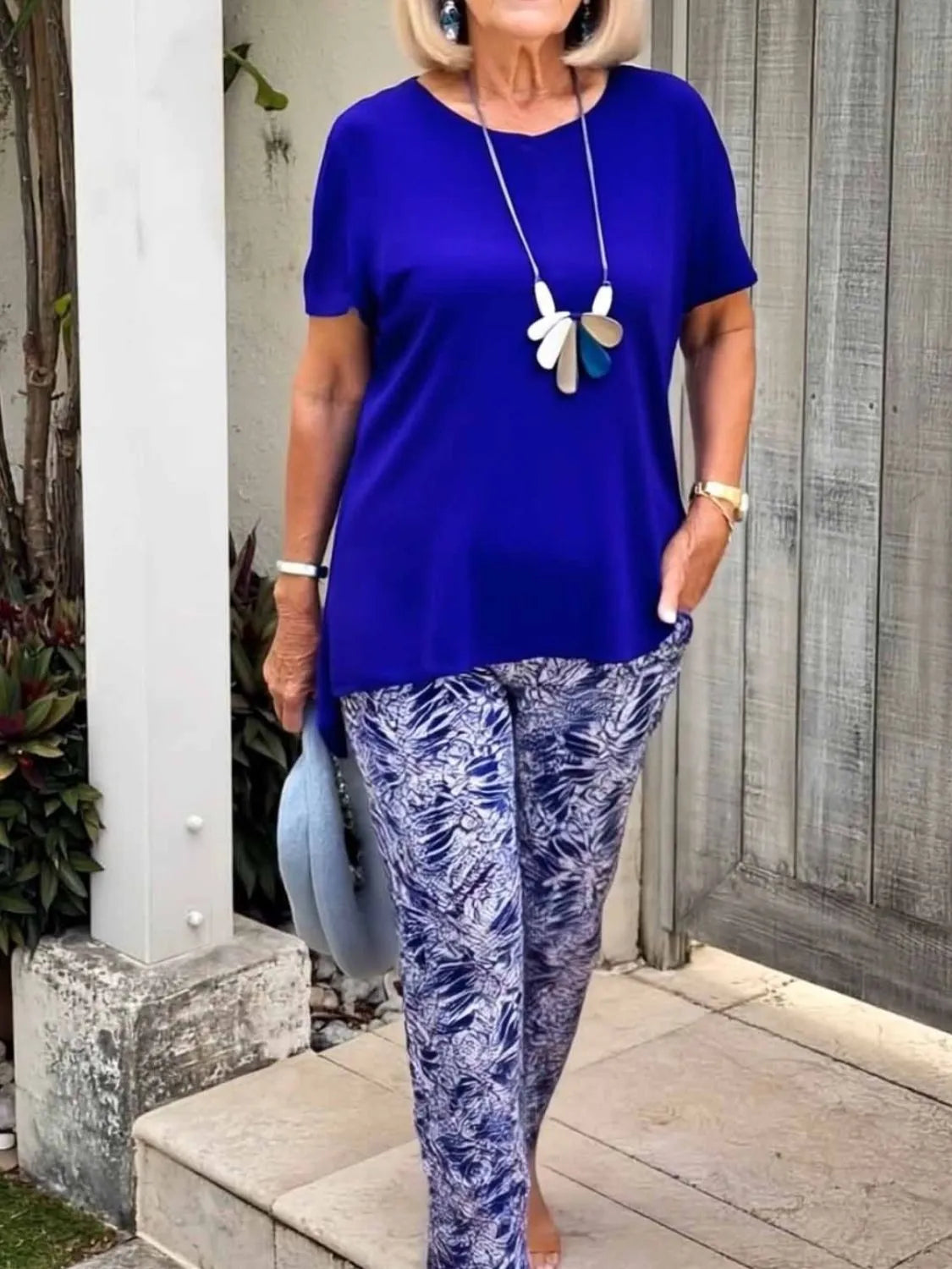 Full Size Round Neck Short Sleeve Top and Pants Set Plus Size Royal Blue 6e2f9d5c-1233-4351-9c8e-987e1bc9ccd5-Max-Origin