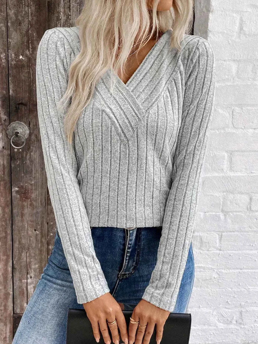 Ribbed V-Neck Long Sleeve Knit T-Shirt