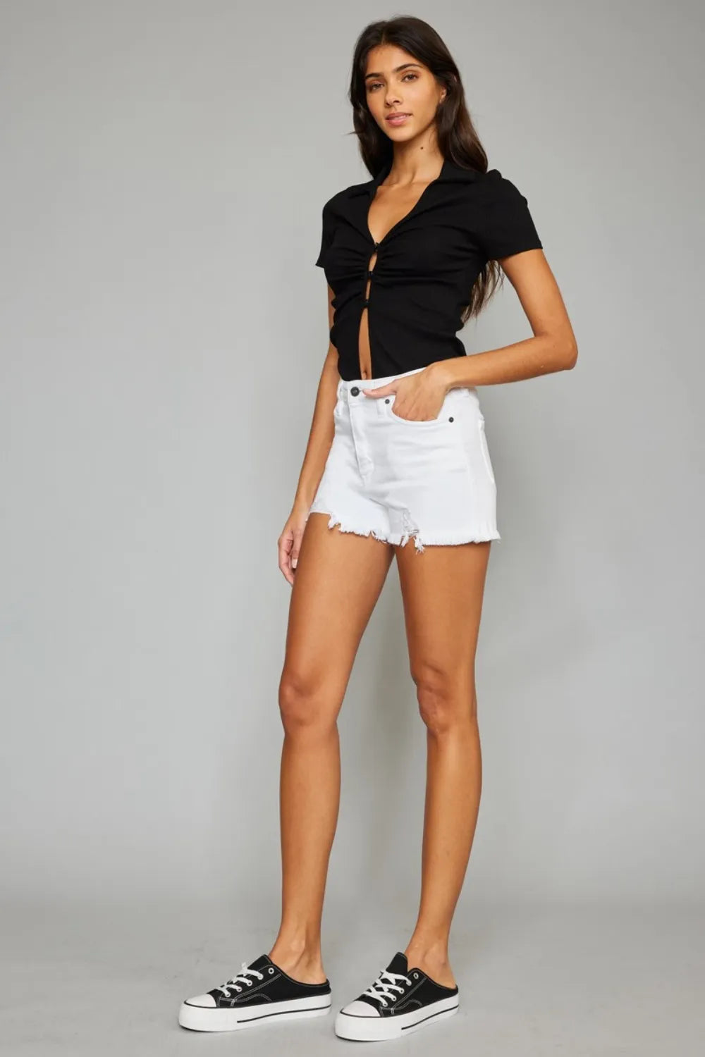 Kancan Full Size High Rise Frayed Hem Denim Shorts 6eee67d3-d61a-446f-a6eb-4d9a5787d6db-Max