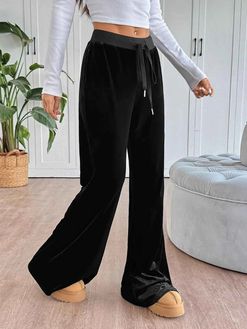Wide-Leg Drawstring Pants 6efc211fc6bd44a1aa7bc5714157e44a-Max-Origin