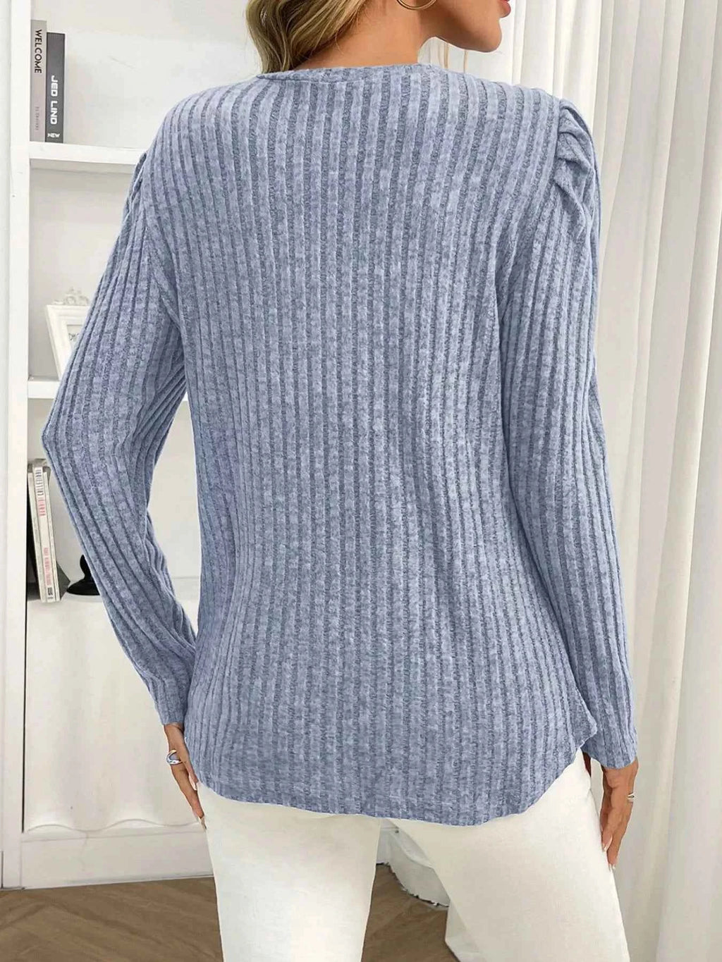 Round Neck Puff Sleeve T-Shirt 6f9757a3-c30d-46a2-a526-93116aa4548f-Max-Origin