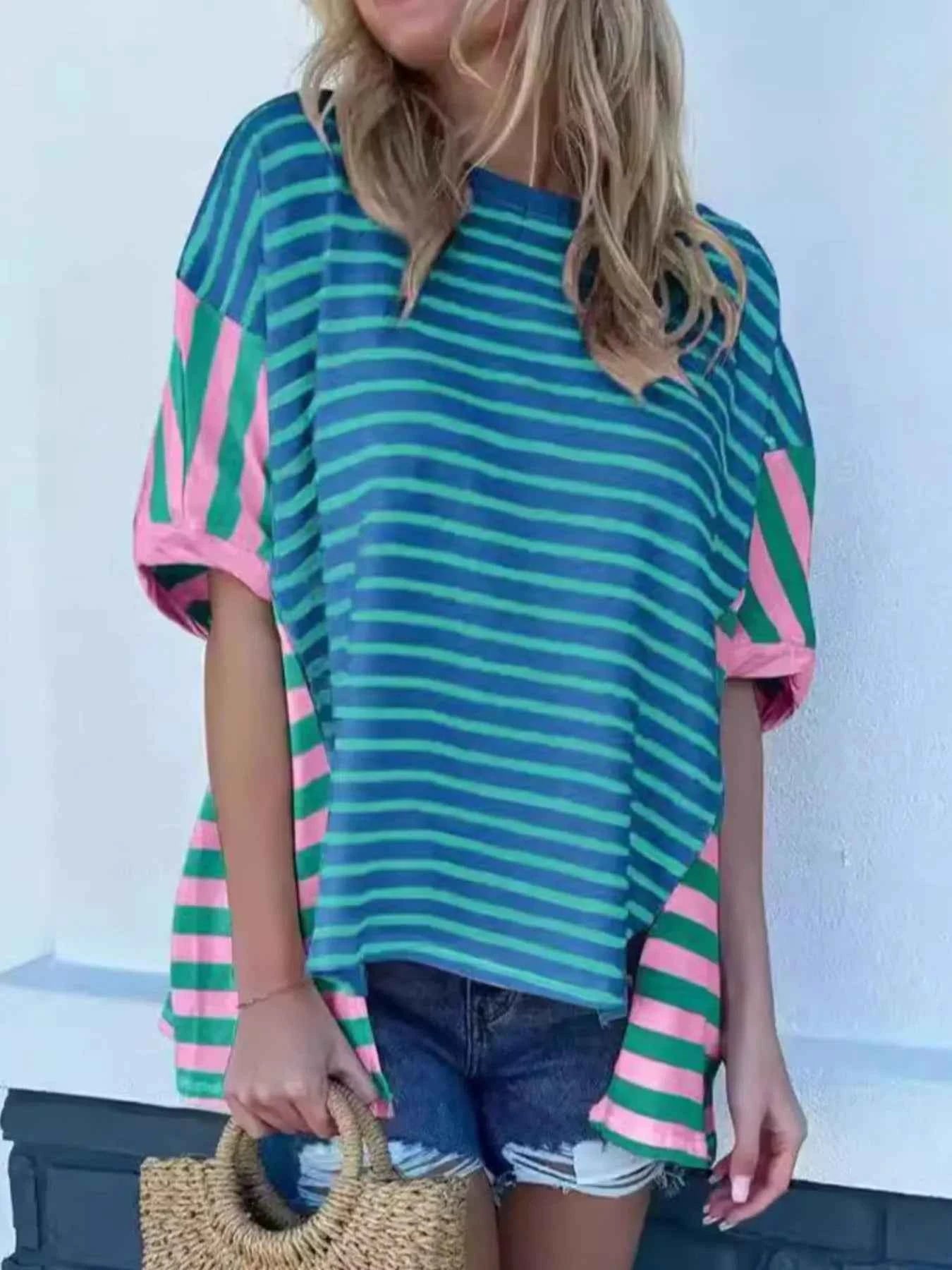 Colorful Striped Oversized T-Shirt Blue 6fb48939-2fae-45de-b153-23b91bc8a134-Max-Origin