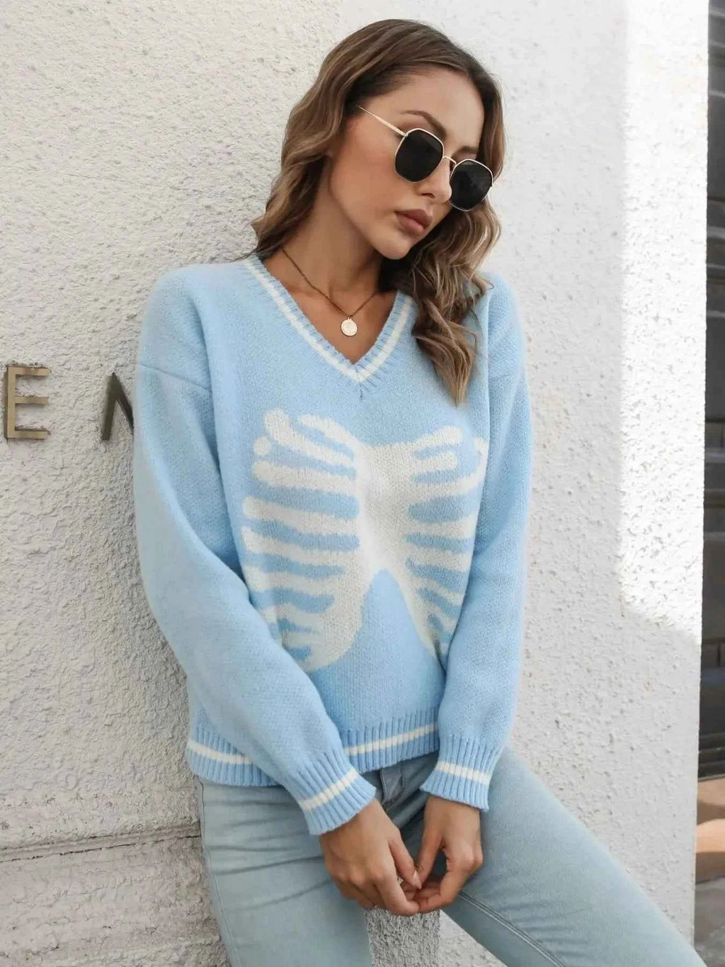 V-Neck Dropped Shoulder Sweater Light Blue 7029589b-ce08-4b98-921a-be0f631eca7d-Max-Origin