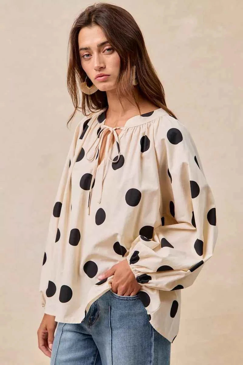 BiBi Polka Dot Exaggerated Balloon Sleeves Blouse 70de98f9acd84a1bb33cb44bc953f613-Max-Origin