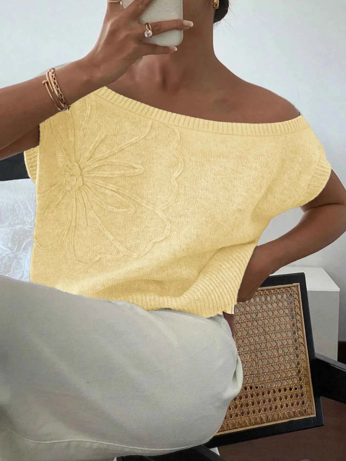 Ribbed Hem Boat Neck Sweater 71aafab1-d361-4edb-bf50-3fbc5f419c11-Max-Origin