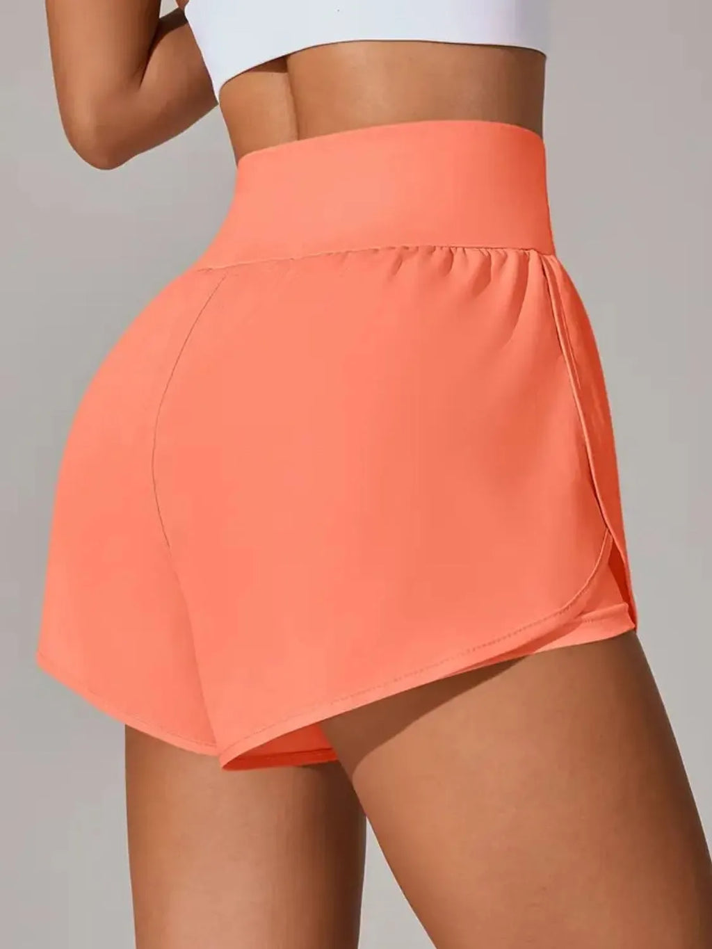 Pocketed High Waist Active Shorts 72eb2526-f653-498d-93e0-ea49163033dd-Max-Origin