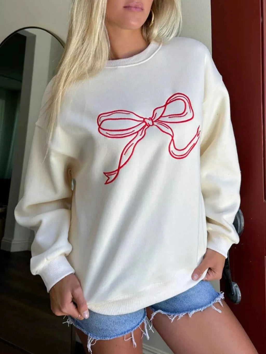 Bow Crew Neck Drop Shoulder Sweatshirt 7380241c-033e-4eb5-8649-6532ac287022-Max-Origin