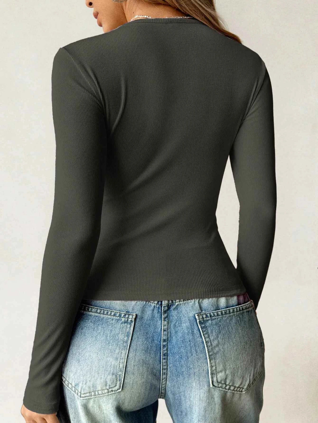 Ribbed Knit Long Sleeve T-Shirt 765ddbf7-a920-4d37-a093-a87136de1a59-Max-Origin