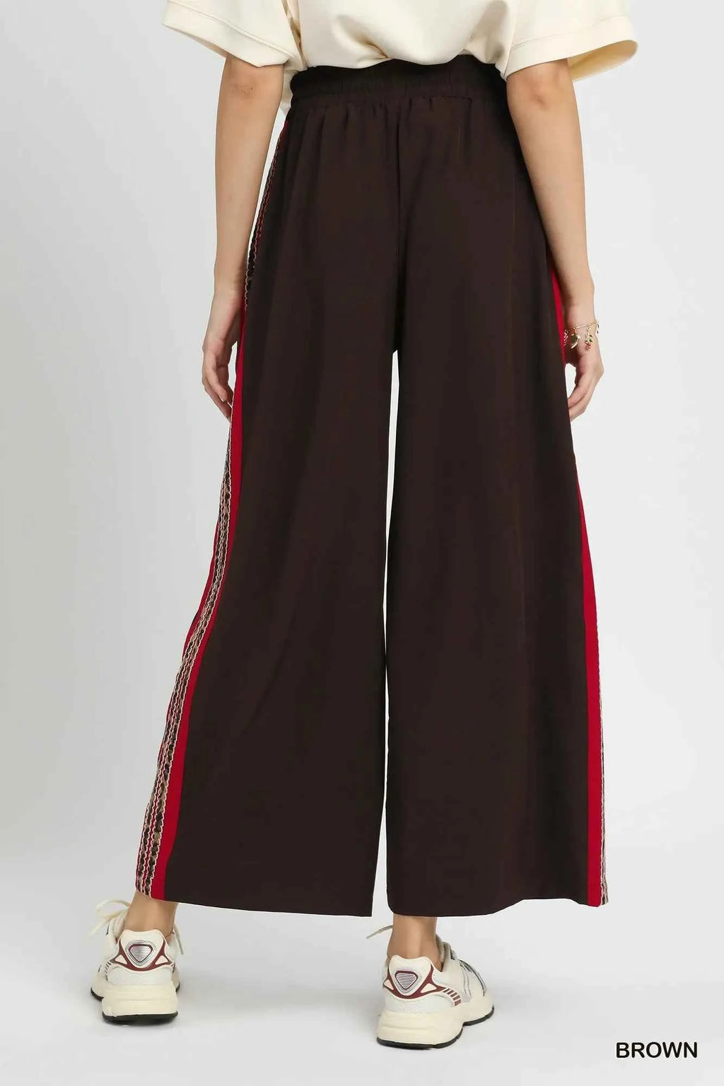 Umgee Wide Leg Pants with Contrast Side Trim 76871bd7-7677-457f-bf03-a8971be307f3-Max-Origin