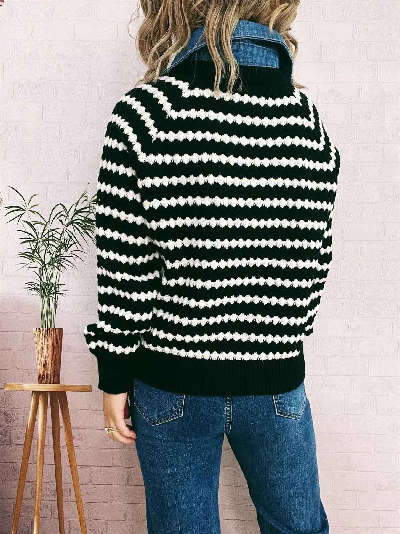 Contrast Striped Sweater with Denim Collar 77d4c1daf7444fe2b94196067305c6be-Max-Origin