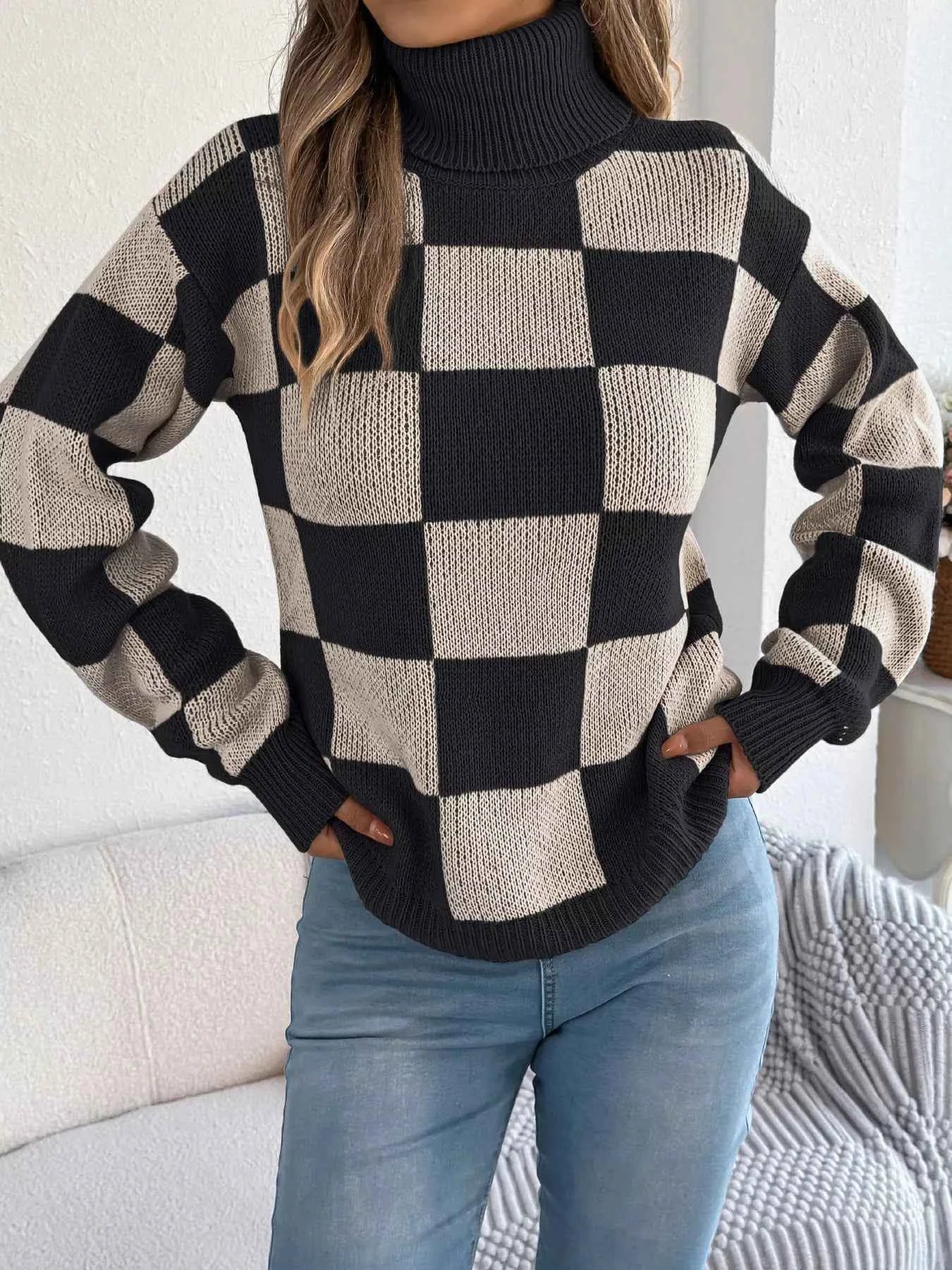 Checkered Turtleneck Long Sleeve Sweater 794a2f3d-6aa1-4449-bbc1-3cbb29ae3062-Max-Origin