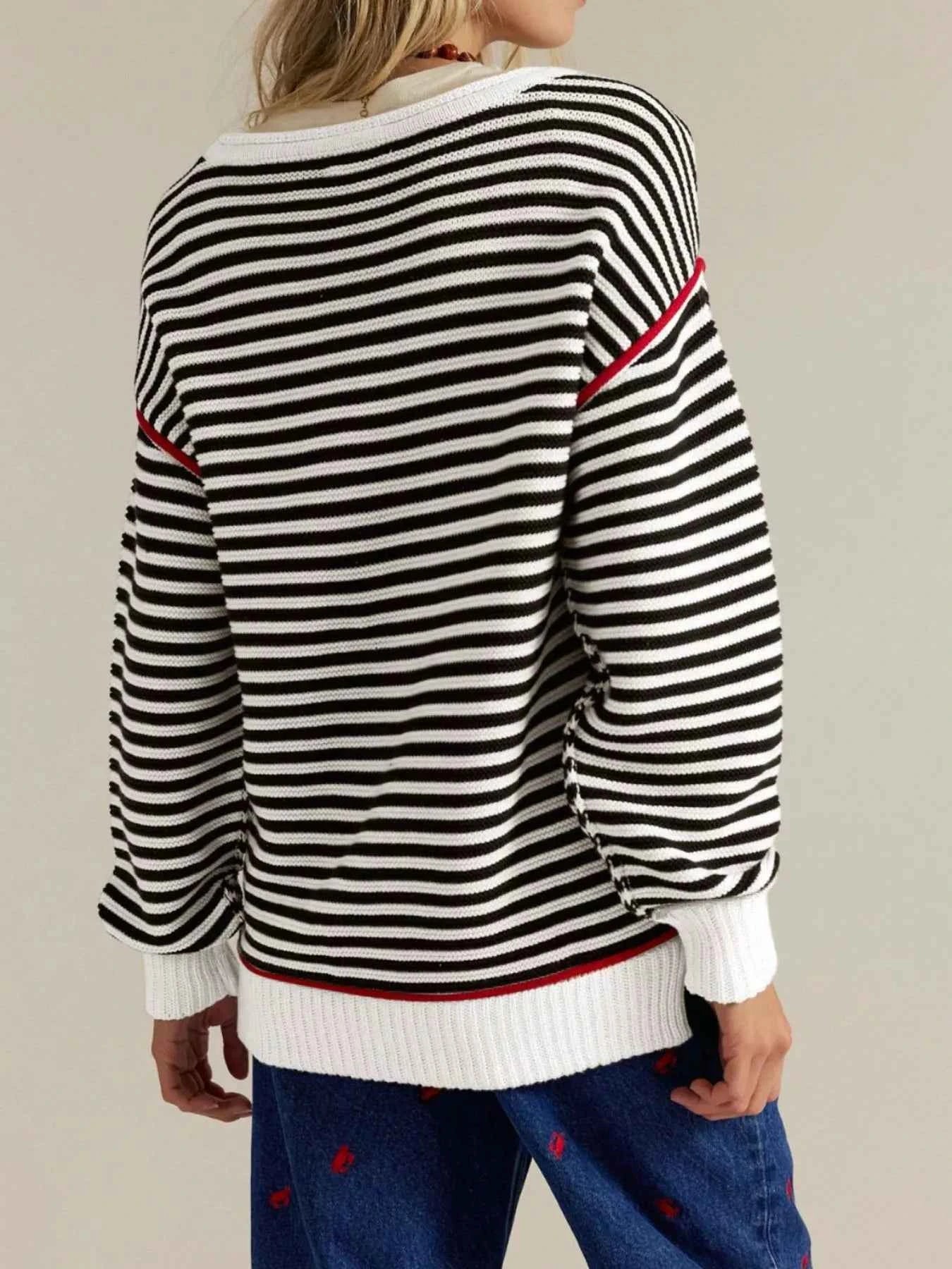 Striped Round Neck Long Sleeve Sweater 796dafa9-11e4-4512-83ab-77b227cd6402-Max-Origin