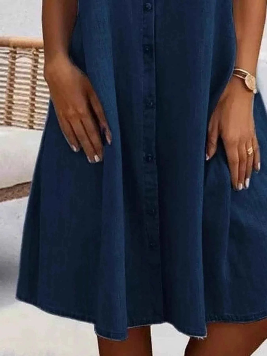 Full Size Button-Front Short Sleeve Denim Dress Plus Size 7a08fab7-7e3f-49a7-b137-e141befc2a6c-Max-Origin