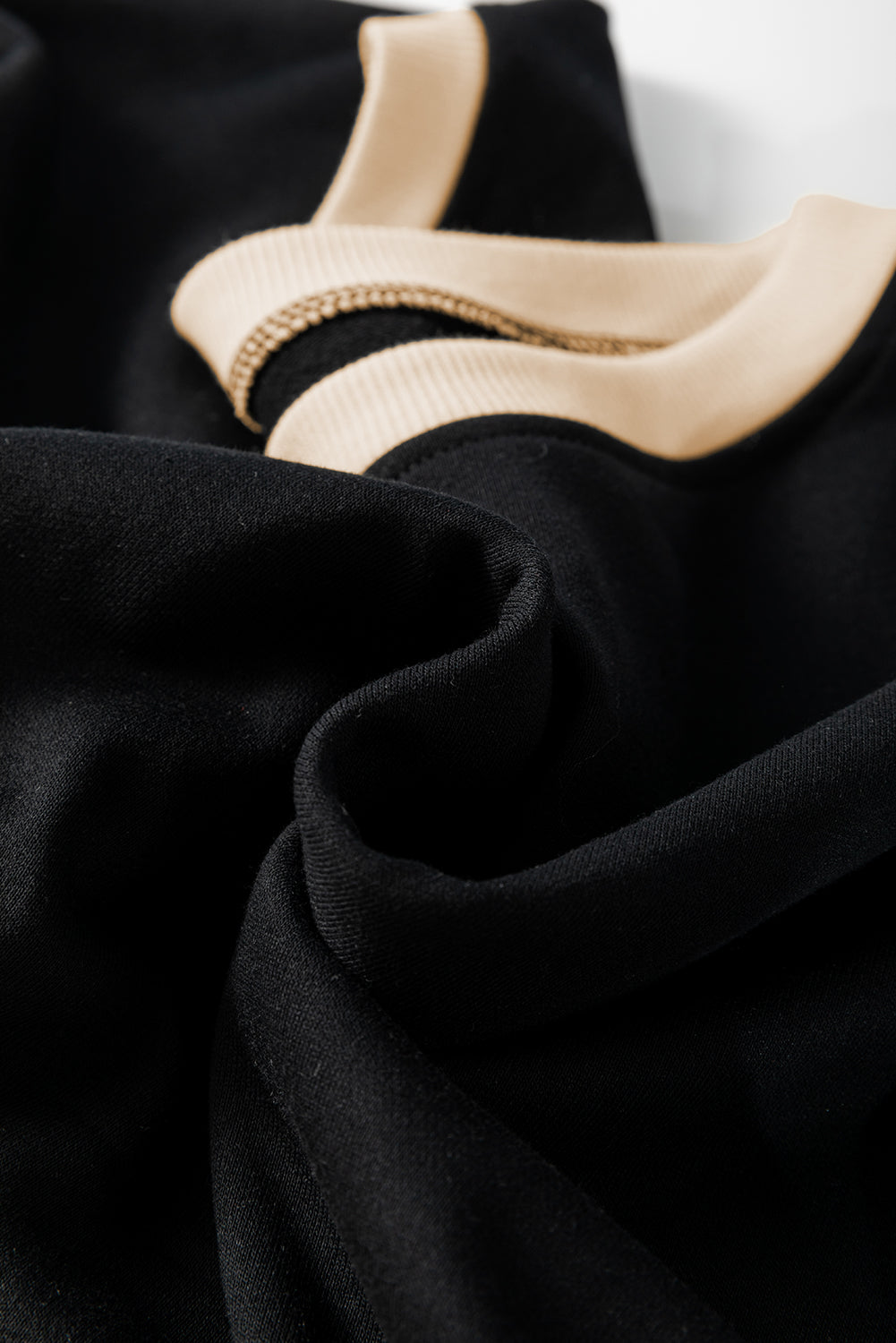 Rose Red Contrast Trim Loose Pullover and Lace-up Waist Shorts Set 7aba998bec5283dd