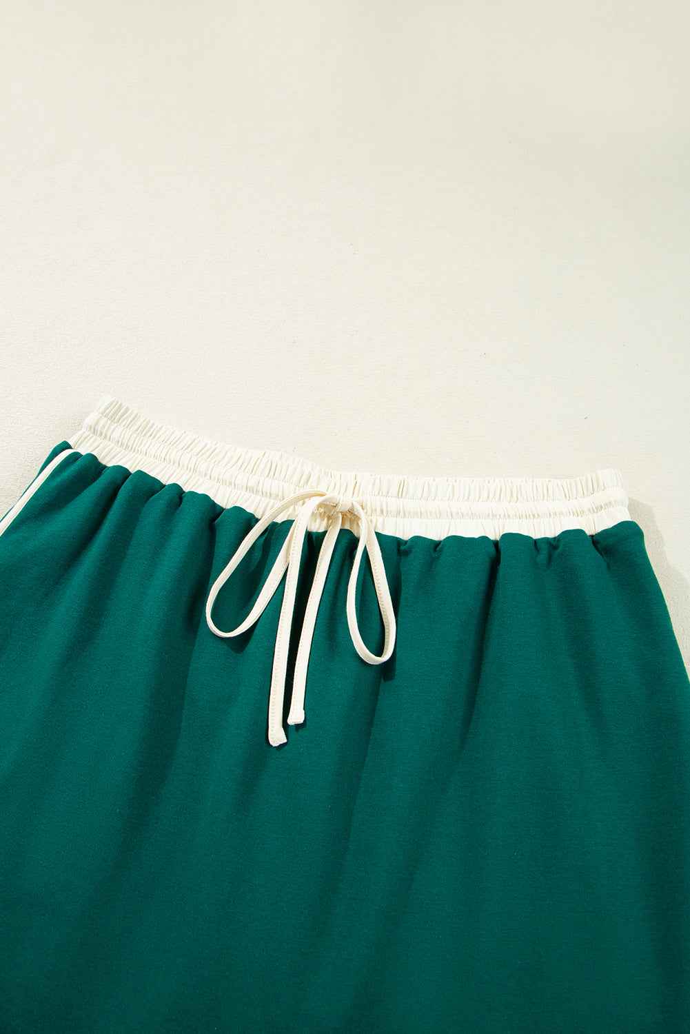 Bonbon Plus Size Contrast Trim T Shirt and Skort Two Piece Set 7acaf6956aee89c9