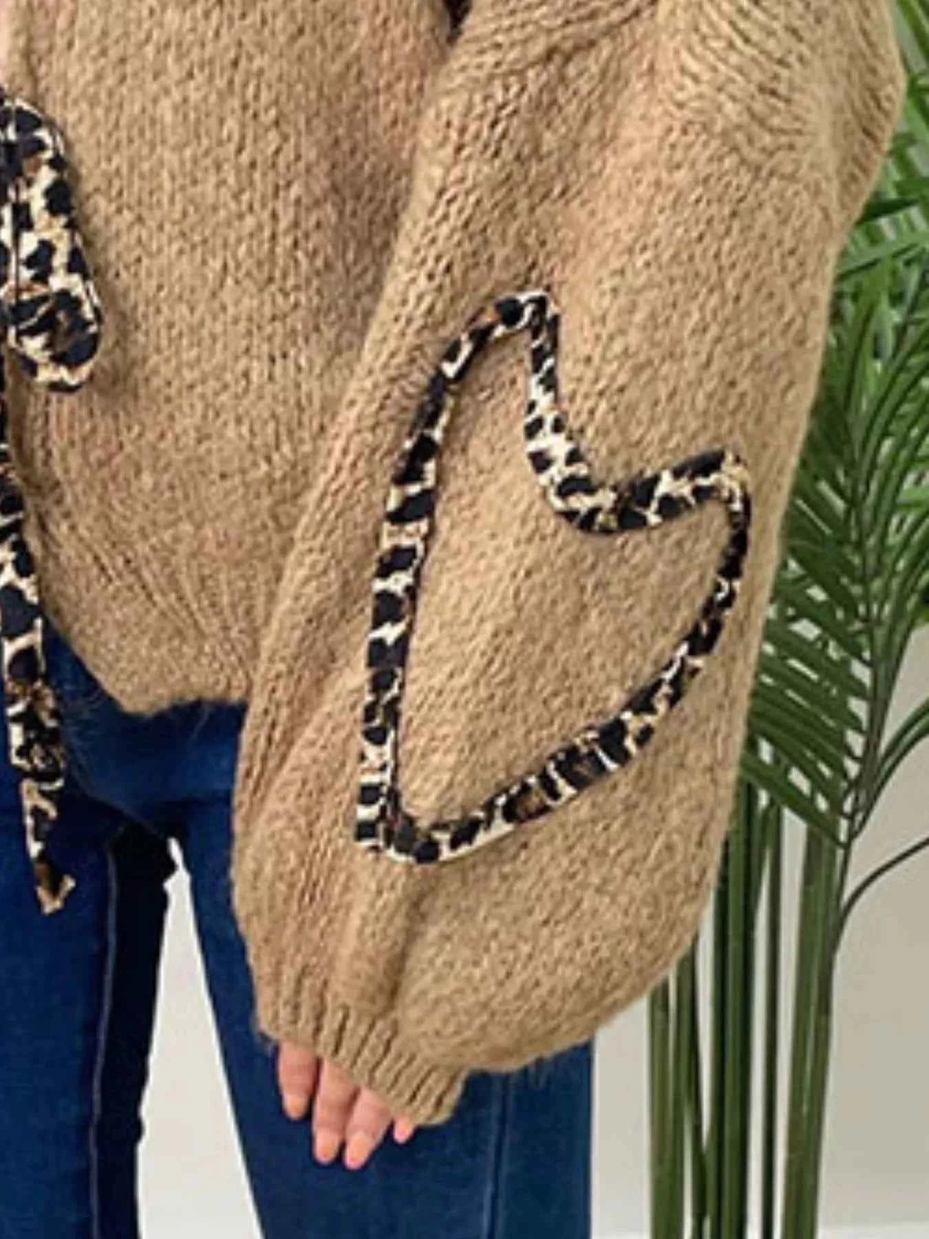 Tie Front Long Sleeve Sweater 7b906635-2887-42dc-922f-4e65904b3983-Max-Origin