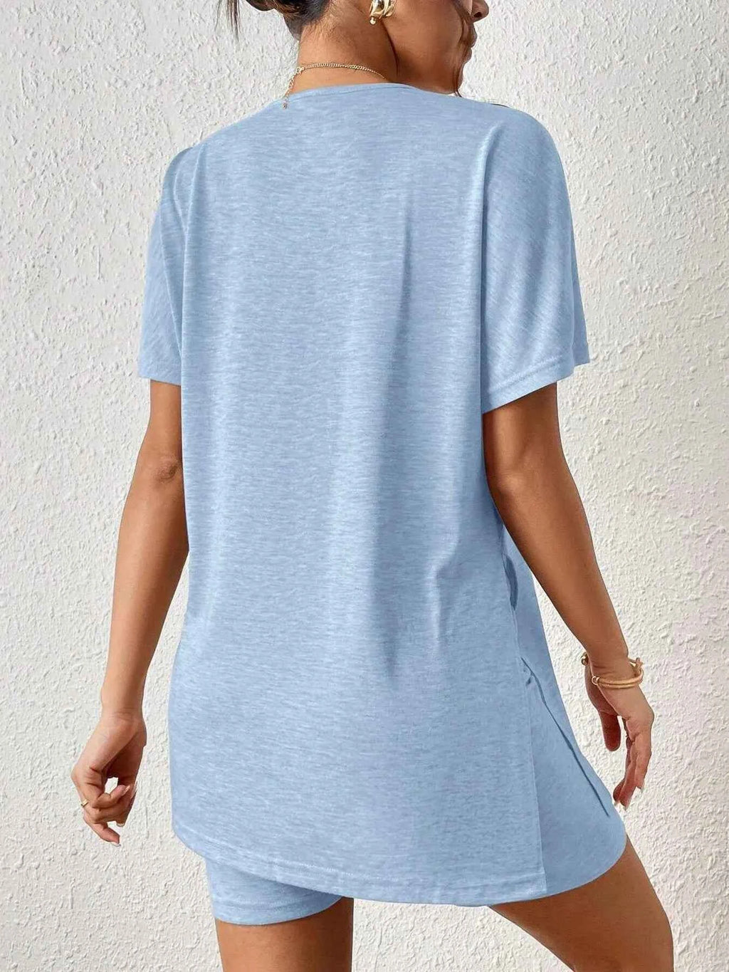 Casual Round Neck T-Shirt and Shorts Set 7c5db88da1754f9d80e0246f29e46555-Max-Origin