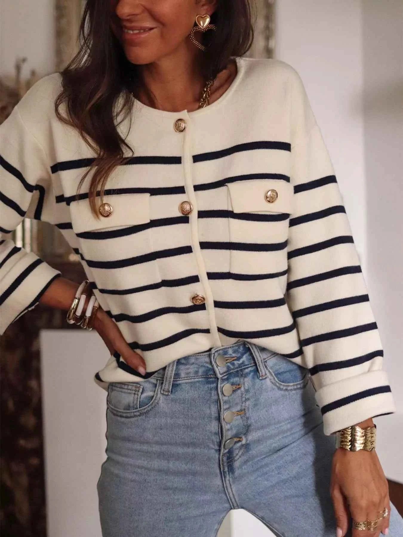 Striped Button-Front Cardigan 7d8d241b-21a6-462b-af7f-698065bc65cf-Max-Origin