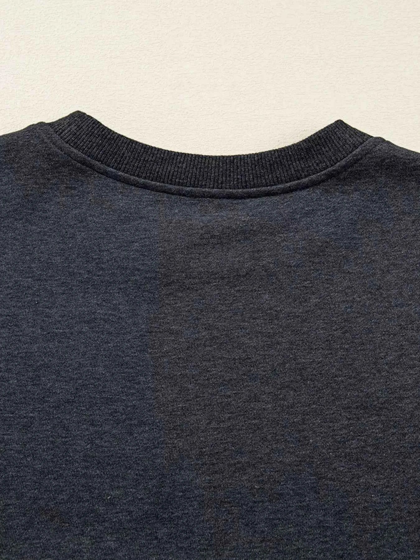 Cowboy Queen Card Drop Shoulder Graphic Sweatshirt 7dd6973ee0d641f29f6ce4f338da0971-Max-Origin