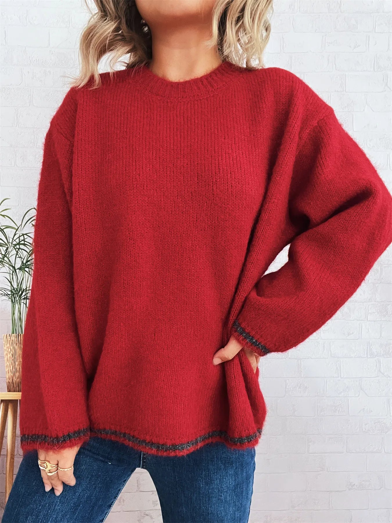 Contrast Trim Round Neck Cozy Sweater 7e2fecec65654ee09f739ee22bbbc921-Max-Origin