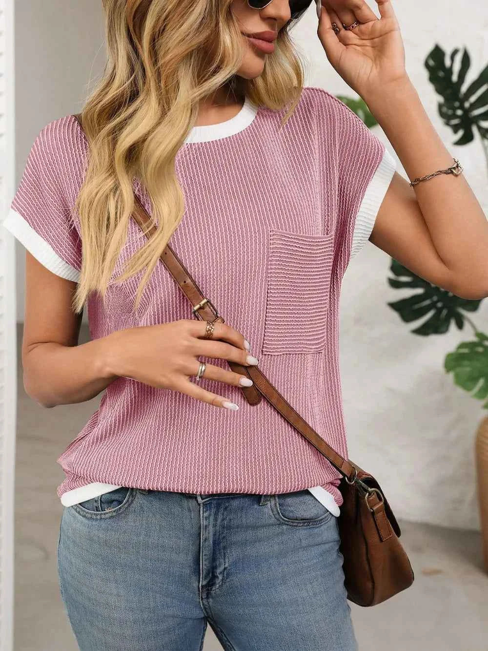 Contrast Trim Round Neck Short Sleeve T-Shirt 7f2e8fa3-a398-4fd1-9265-70728c2b8bee-Max