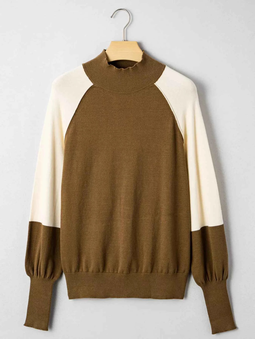 Color Block Mock Neck Long Sleeve Sweater 7f8fb067907f4caab1c0737e7cce3e43-Max-Origin