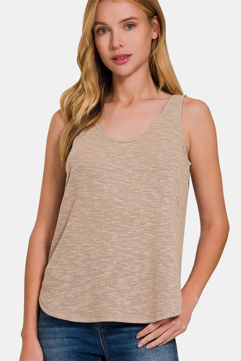 Zenana Curved Hem Round Neck Tank Lt Mocha 80056bea-e24b-4234-8472-79eafb12ef8e-Max