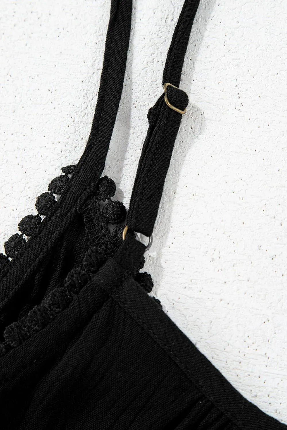 Floral Ruffled Hem Embroidery Cami 80346801-2b58-4121-a36a-ad16d4d3c80f-Max-Origin