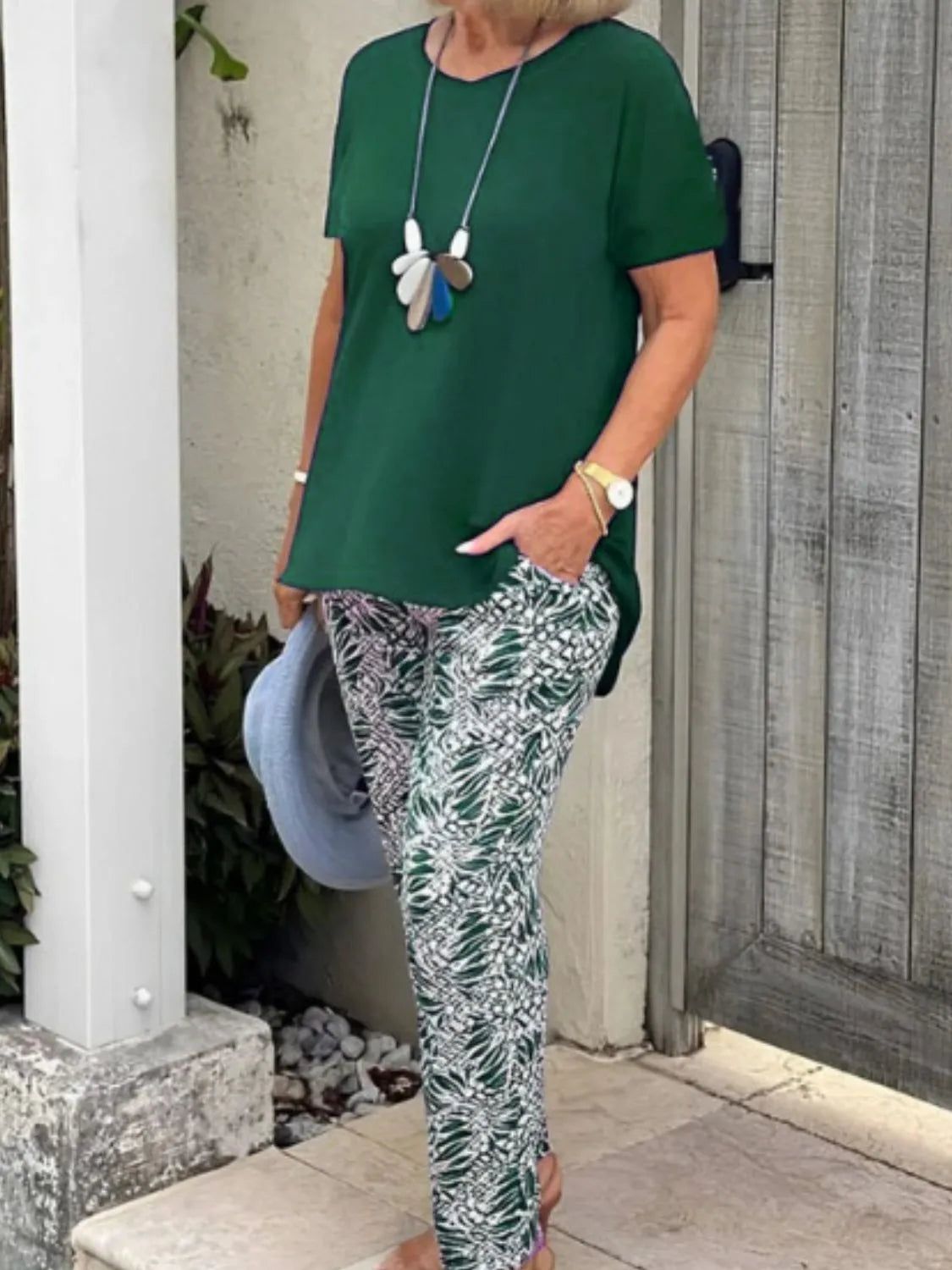 Full Size Round Neck Short Sleeve Top and Pants Set Plus Size Dark Green 80ed4e37-7d7e-4eb8-a938-fc65ddb8012c-Max-Origin