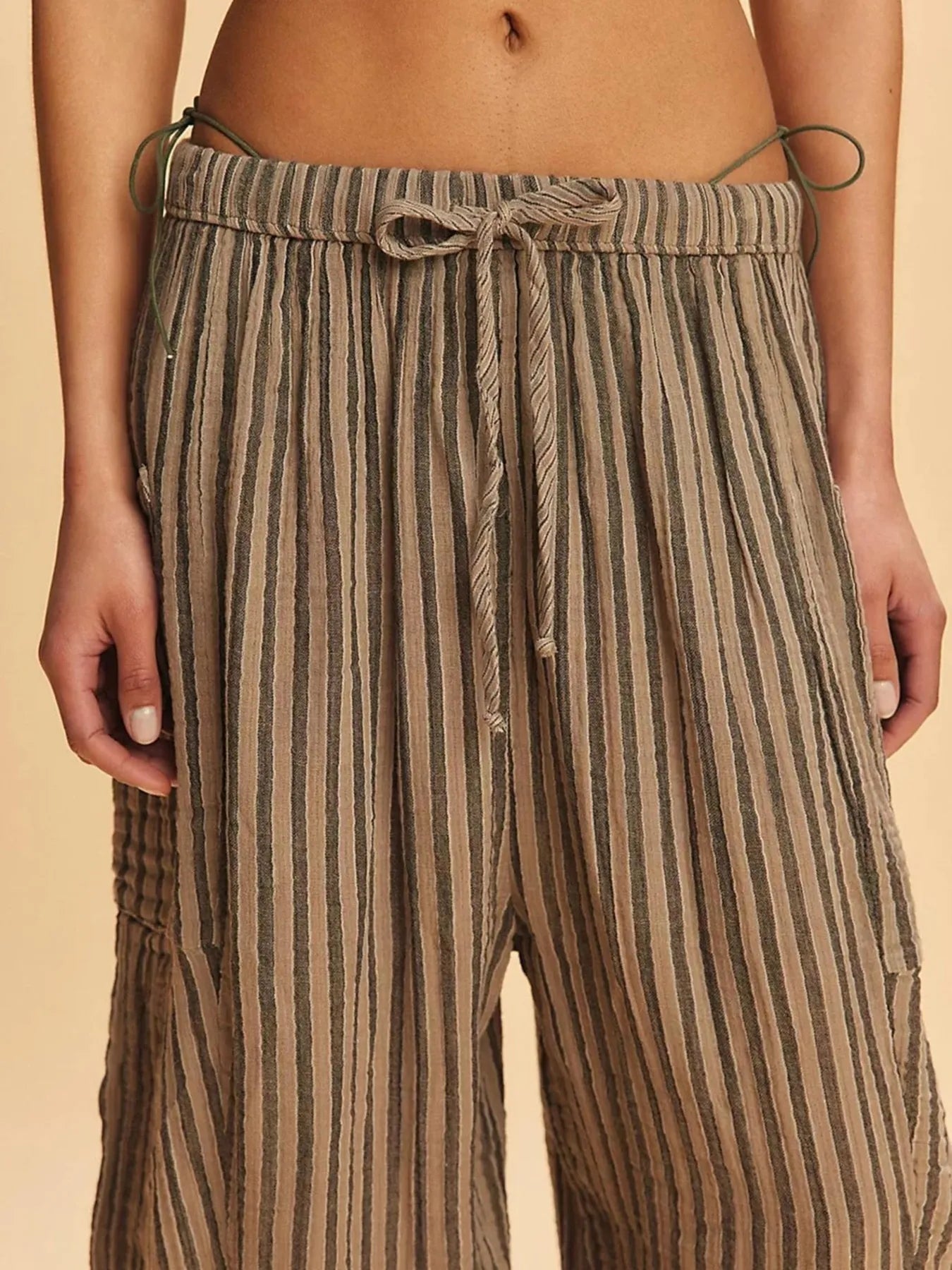 Full Size Striped Wide Leg Casual Pants Plus Size 811d650a56774843af5820436556eacd-Max-Origin