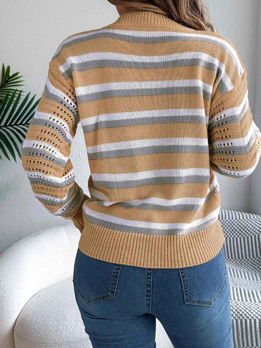 Striped Round Neck Long Sleeve Sweater 81c625afc8634a23b3fe57015ec43eb0-Max-Origin