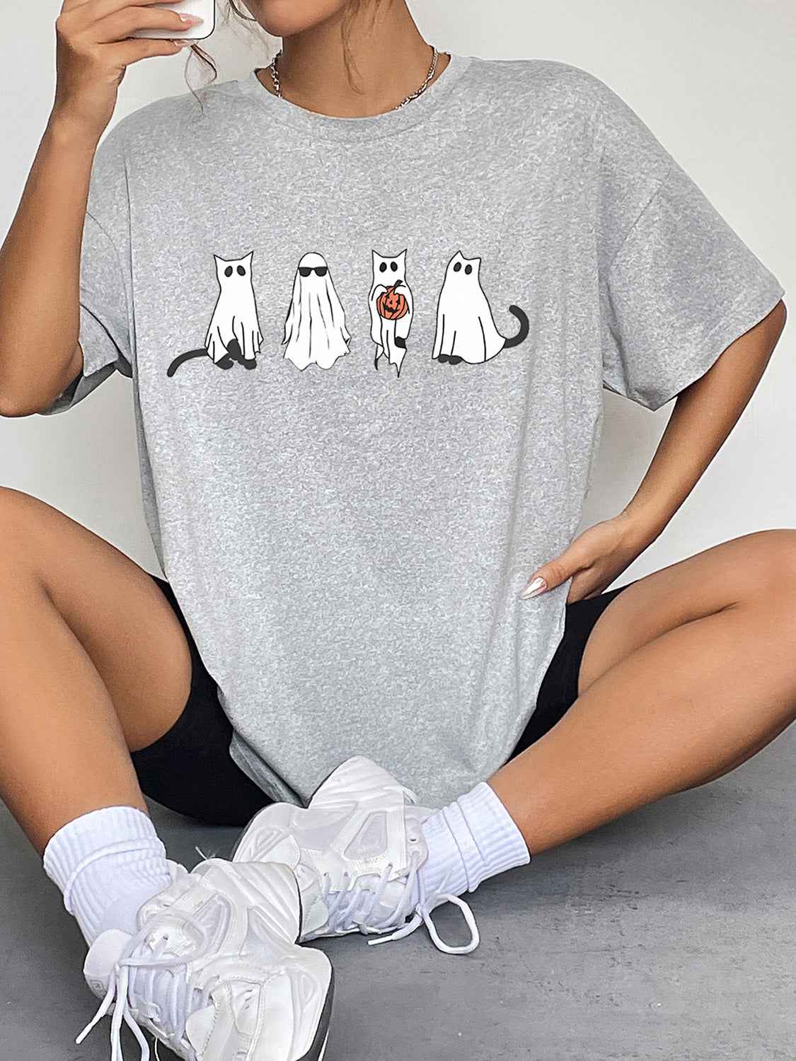 Round Neck Short Sleeve Ghost Graphic T-Shirt Cloudy Blue 824156097ce7495da737882fb59aa8b9-Max