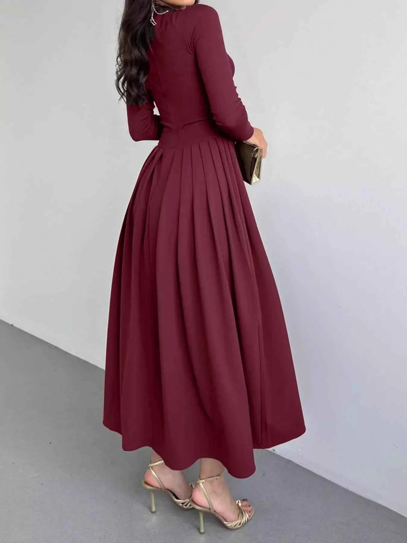 Ruched One Shoulder Long Sleeve Dress 82a9bd5365d44bcea3f85a68755e4547-Max-Origin