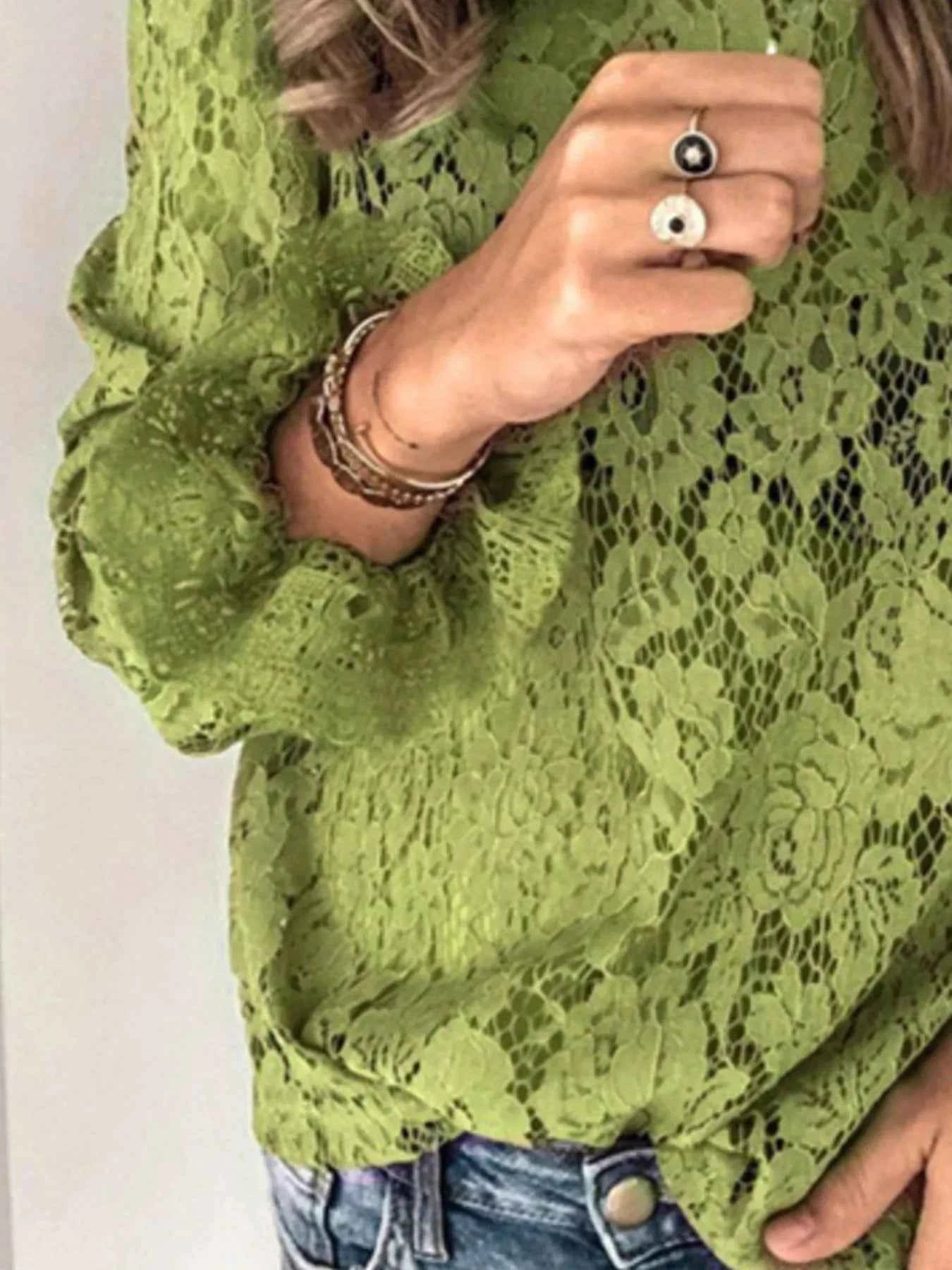 Full Size Lace Long Sleeve Blouse Plus Size 8352ee86-cfc8-496b-9bd5-14d8f23a682d-Max-Origin