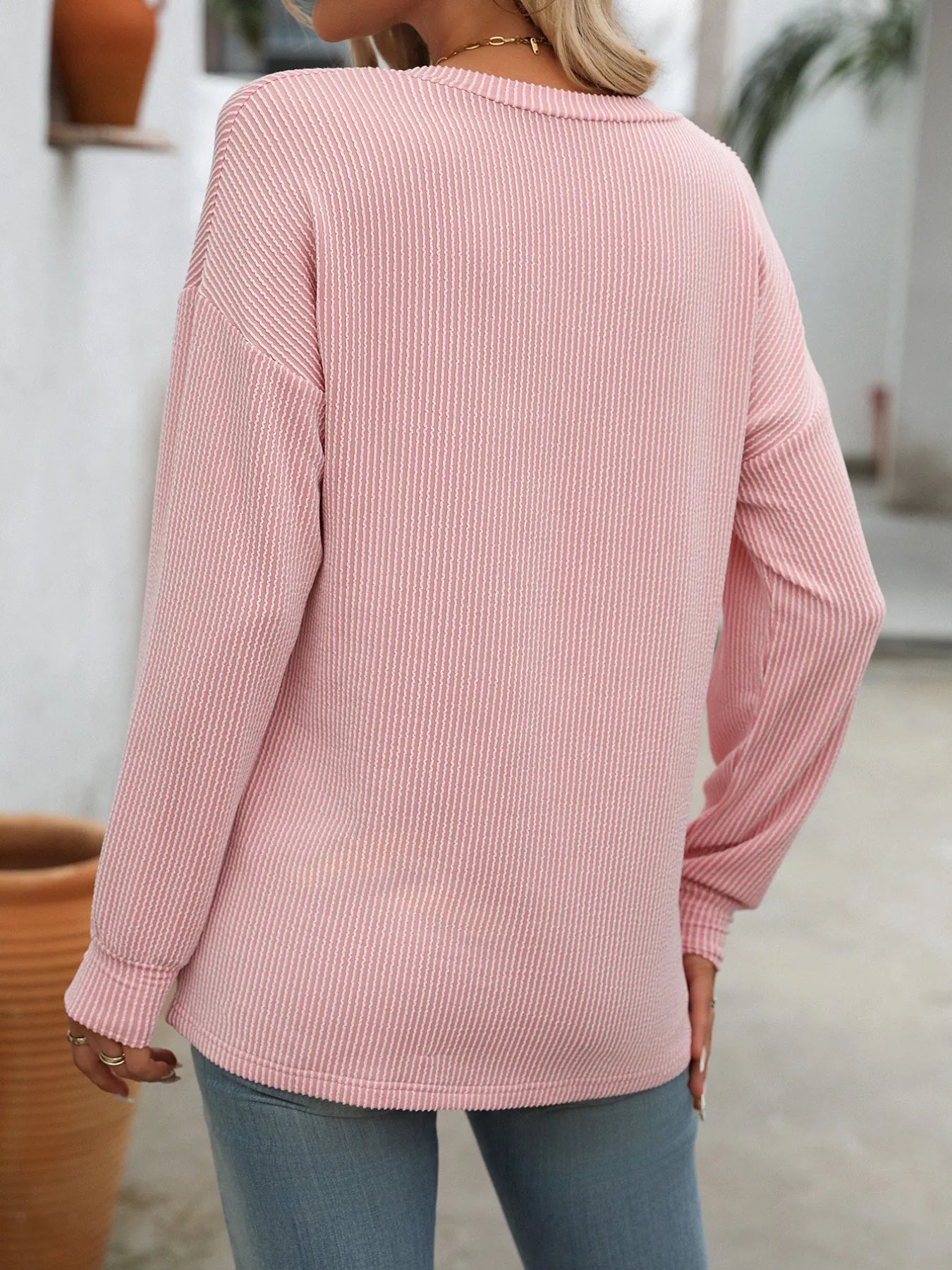 Ribbed V-Neck Long Sleeve T-Shirt 83e9430a-50a0-4e2d-877b-4e13d73774a8-Max-Origin