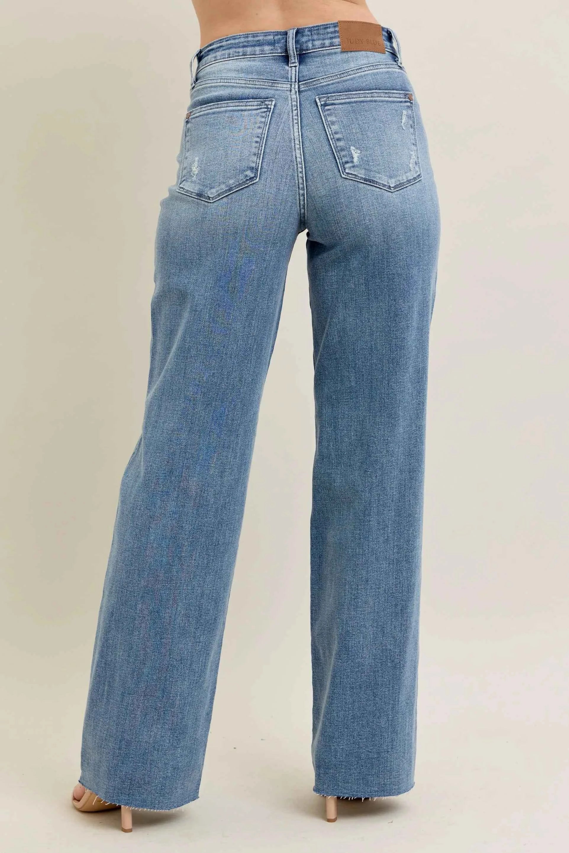 Judy Blue Full Size V - Front Baggy Jeans Plus Size 8575d6bf0fcf444895a920fafff52ce8-Max-Origin