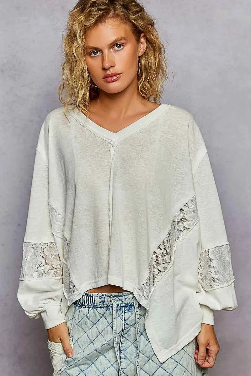 POL V-Neck Long Sleeve T-Shirt with Lace Detail 86221ae2-0c5d-453b-a3dc-991d45795658-Max-Origin